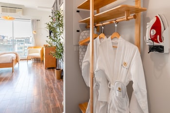 1 bedroom, in-room safe, iron/ironing board, free WiFi at The Modernist Hotel