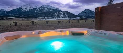 Bain à remous extérieur