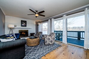 Smart TV, fireplace, video games, DVD player