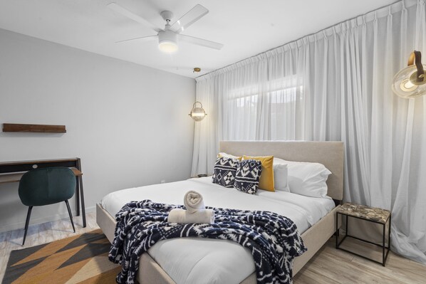 3 bedrooms, iron/ironing board, WiFi, bed sheets