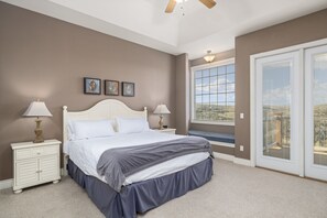 2 bedrooms, iron/ironing board, free WiFi, bed sheets - Panoramic Penthouse Near Silver Dollar City/Sleeps 6 (Branson)
