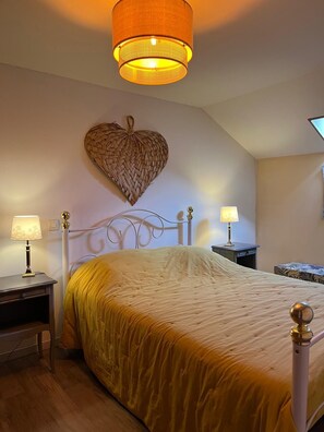 3 Schlafzimmer, Bügeleisen/Bügelbrett, kostenloses WLAN