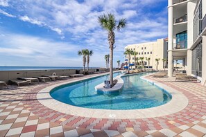 Piscina coperta, piscina all'aperto