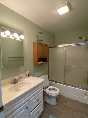 Bathtub