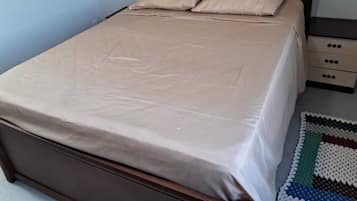 3 quartos, Wi-Fi de cortesia, roupa de cama