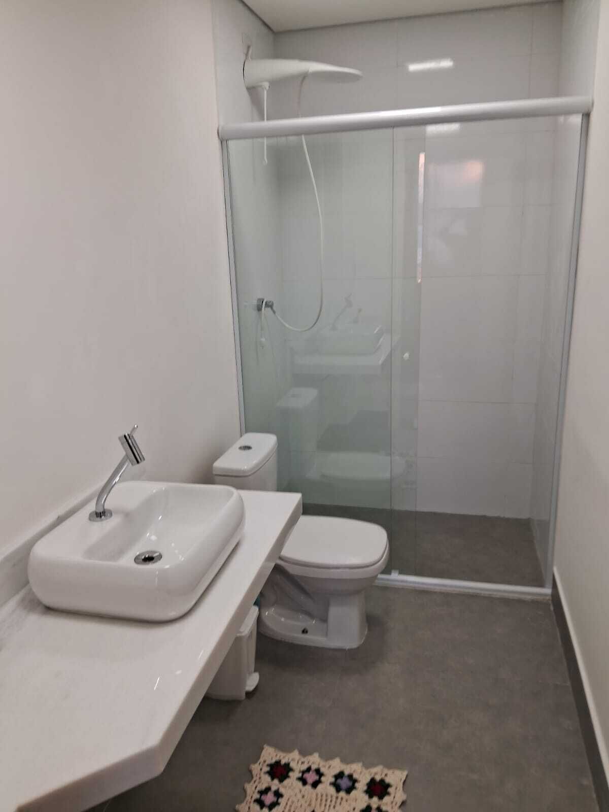 Shower, toilet paper