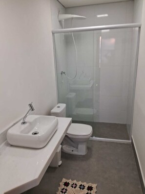 Douche, papier toilette