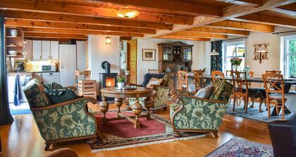 7 bedroom awesome home in örkelljunga