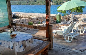Outdoor dining - 2 bedroom nice home in Zizanj (Zizanj)