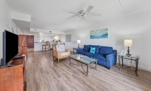 TV - Beach FRONT Hideaway for your Fun in the Sun!️ (South Padre Island)