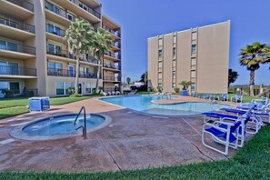 Pool - Beach FRONT Hideaway for your Fun in the Sun!️ (South Padre Island)