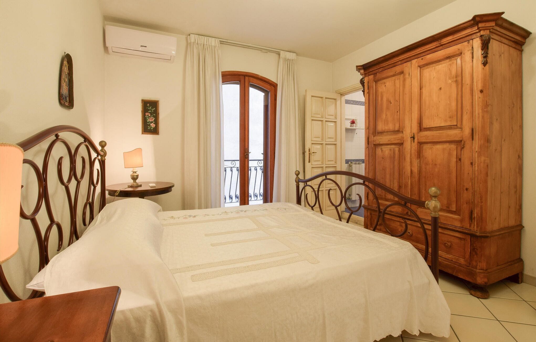 3 Schlafzimmer, Bügeleisen/Bügelbrett, Reisekinderbett, kostenloses WLAN