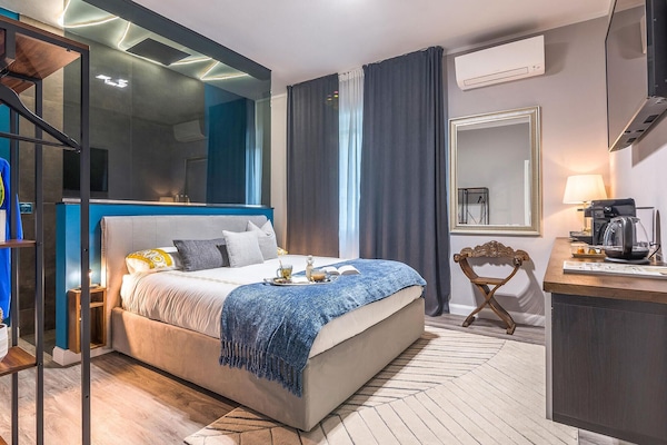 3 camere, Wi-Fi gratuito, lenzuola