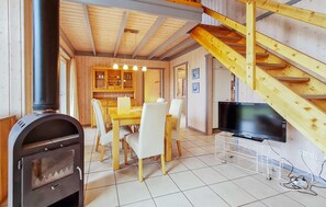 Dining - Nice home in Rechlin with sauna (Rechlin)