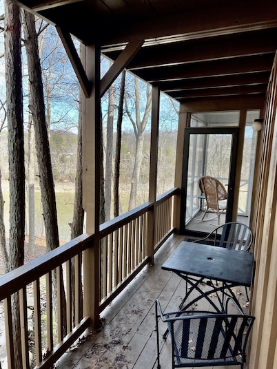Woodson Bend-Golf, Pool Restaurant& More-Near Burnside W/Lake View - First Floor