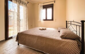 1 chambre, Wi-Fi gratuit, draps fournis