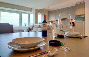 Dining - Beautiful apartment in Oostende (Oostende)