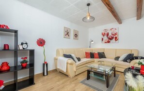Fernseher, Tischfußball