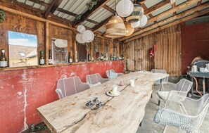 Bar (in der Unterkunft)