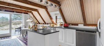 Lovely home in Rømø with kitchen
