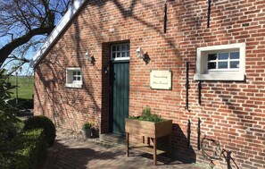 Exterior detail - Gorgeous apartment in Detern with WiFi (Detern)