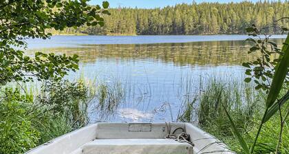 Beautiful home in Ed with lake view