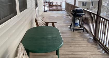 Cabin 5 Fall Asleep to the New River's Song