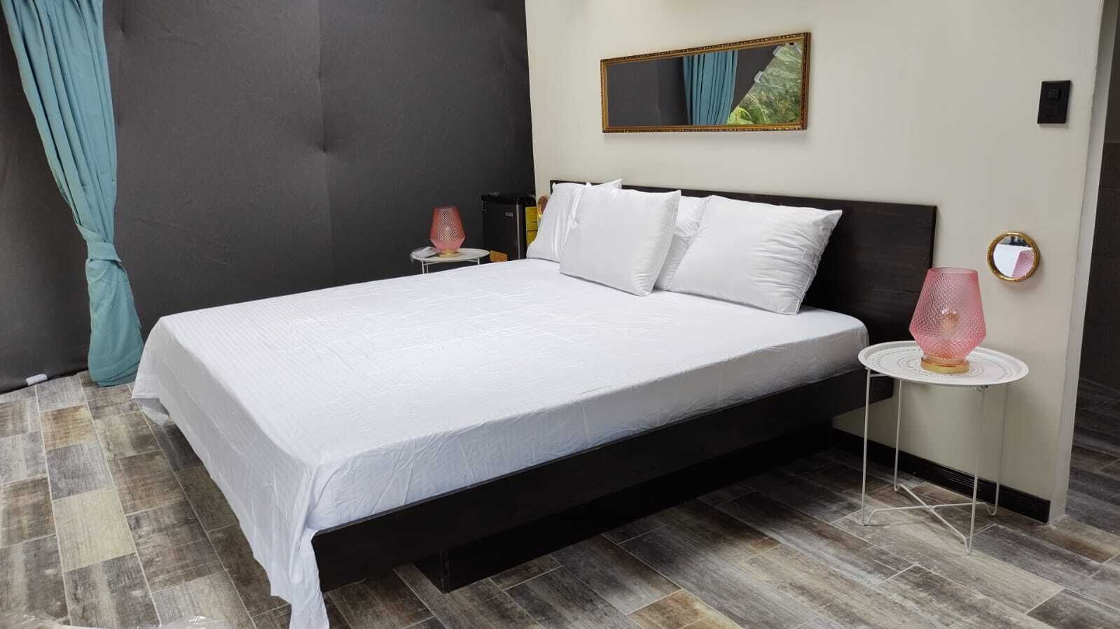 Down comforters, in-room safe, laptop workspace, blackout drapes