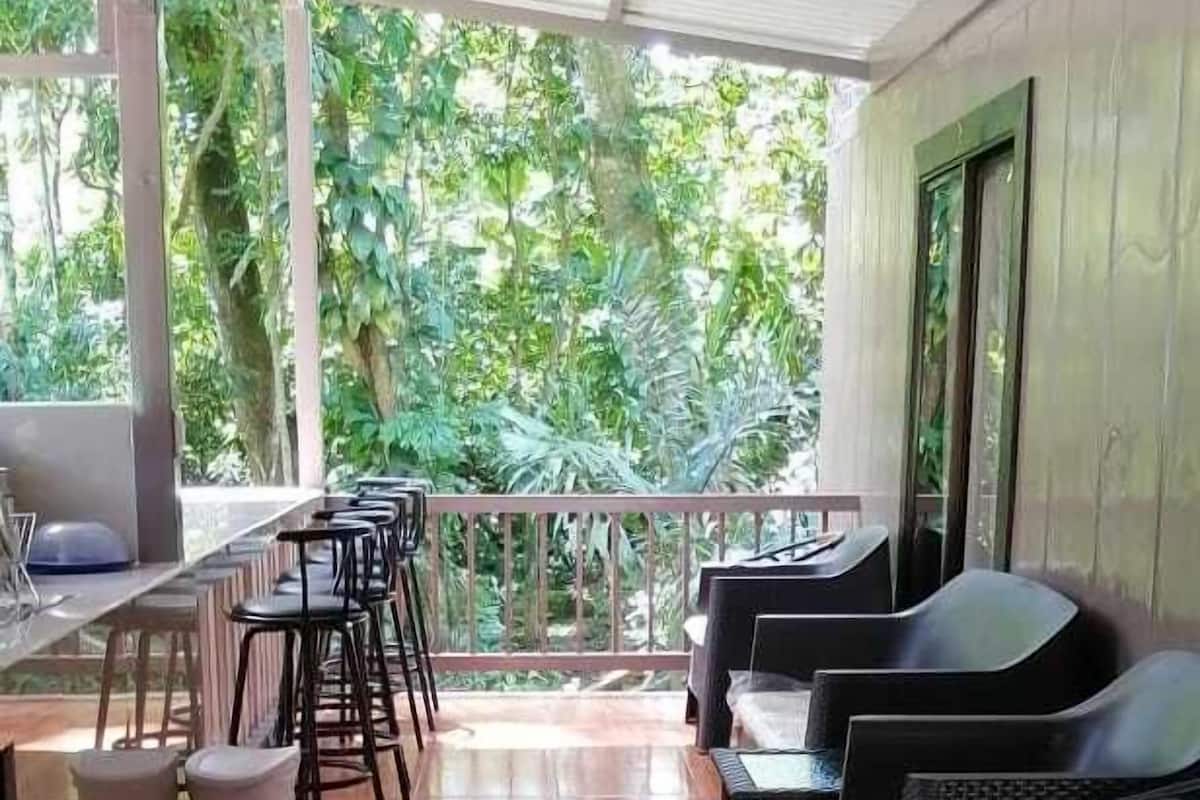Familienvilla, 3 Schlafzimmer, Poolzugang | Wohnbereich