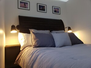 1 chambre, fer et planche à repasser, accès au Wi-Fi (inclus)