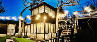 Little Big Sunset In Private Oasis