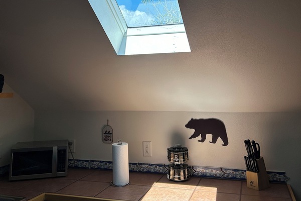 Frigorífic, microones, forn i placa de cuina