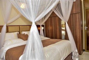 1 slaapkamer, een strijkplank/strijkijzer, wifi, beddengoed