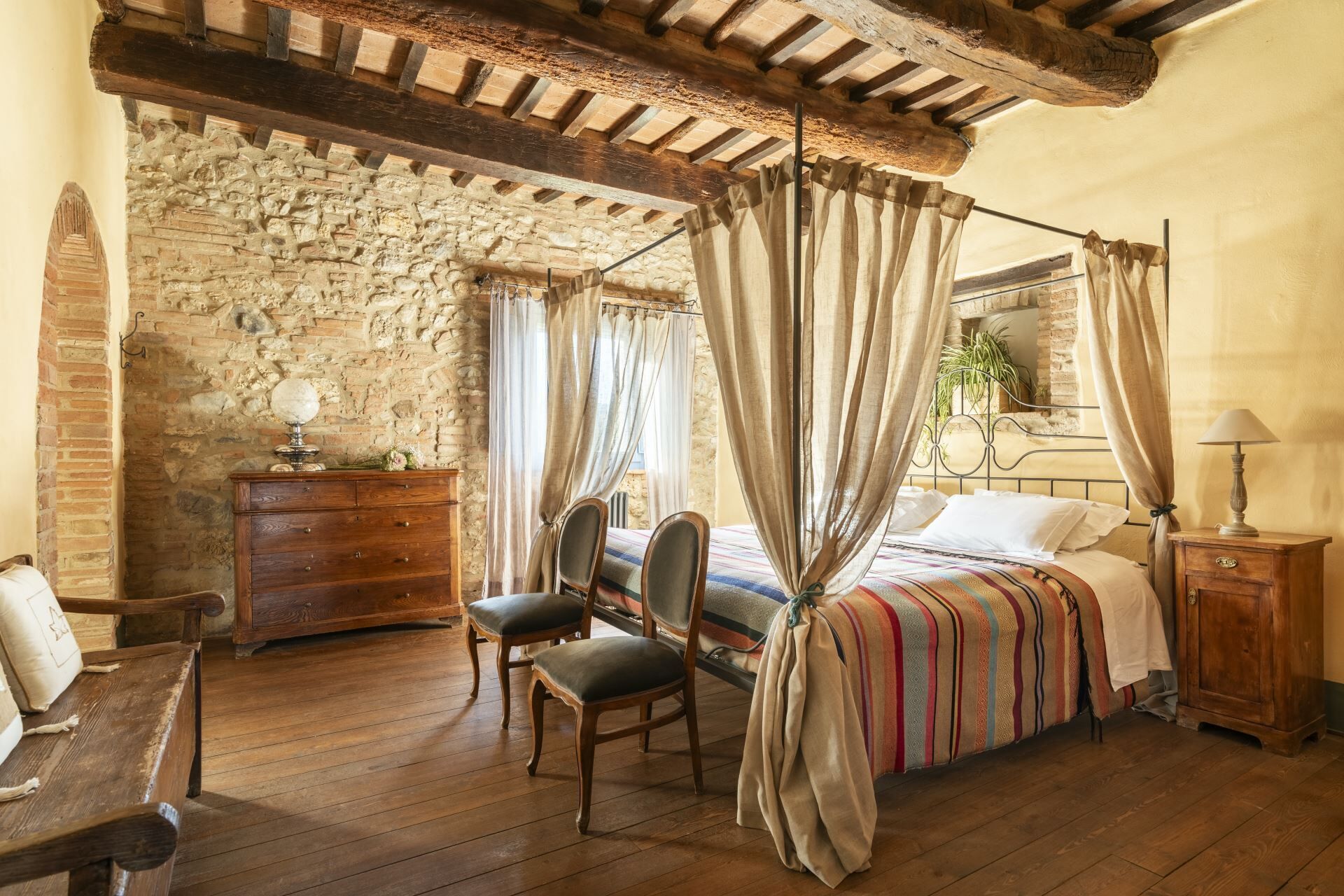 6 Schlafzimmer, Bügeleisen/Bügelbrett, WLAN