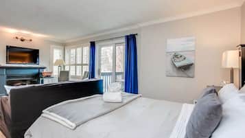 WiFi, bed sheets