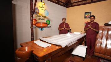 Steam room, body treatments, mud baths, hydrotherapy, aromatherapy