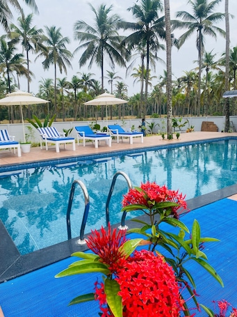 Outdoor pool