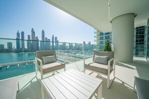 디럭스 아파트 | 테라스/파티오