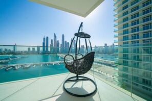 디럭스 아파트 | 테라스/파티오