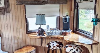 Wild West at Olympic Railway Inn - Pet Friendly