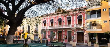 شقة - غرفة نوم واحدة - للمدخنين | واجهة المنشأة