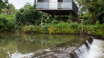 Chalet, 2 Bedrooms, Smoking, Private Pool | Garden
