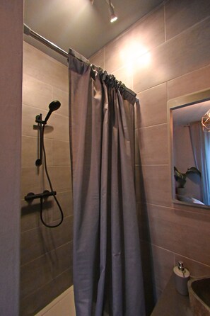 Appartement, 1 chambre | Salle de bain
