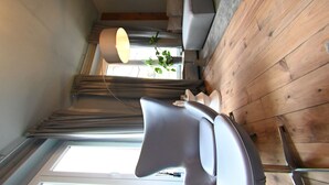 Apartment, 1 Bedroom | Interior - Cheap Luxury Stay From 50 Pppn (Antwerp)
