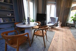 Apartment, 1 Bedroom | Interior