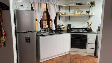 Appartamento, 2 camere da letto, terrazzo, vista città | Interni