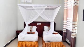 Room, 1 Bedroom, Accessible, Smoking | 1 bedroom