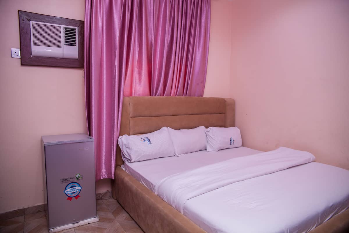 Phòng Tiêu chuẩn | Bộ trải giường bằng vải cotton Ai Cập, bộ đồ giường cao cấp 