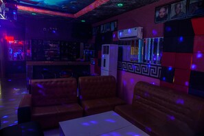 Nightclub - Emmy Hotels and Suites (Lekki)