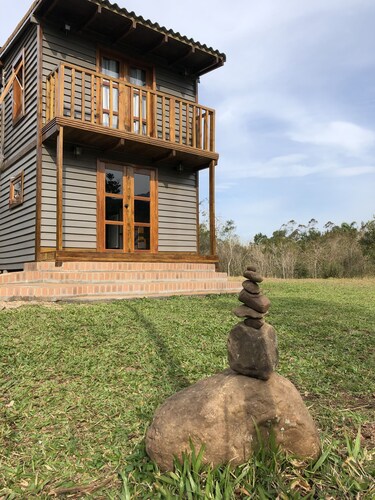 Silver Coin é uma tiny house única e com vista para os cânions.